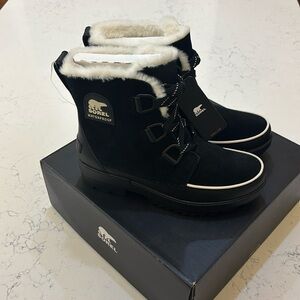 Sorel Tivoli IV Women s Size 9 Faux Fur Collar Waterproof Winter Boot  Black